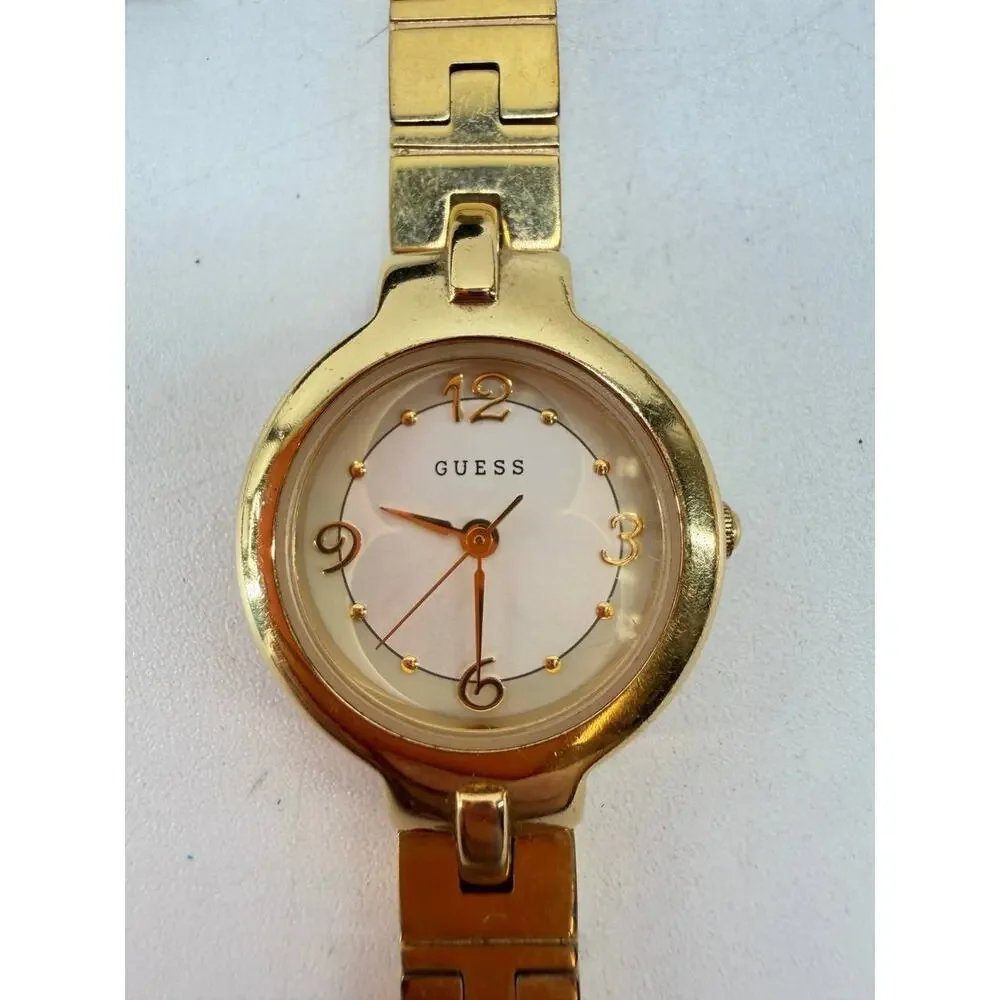Guess G70367 Women's Gold Tone Bracelet Watch Box Papers Needs Battery